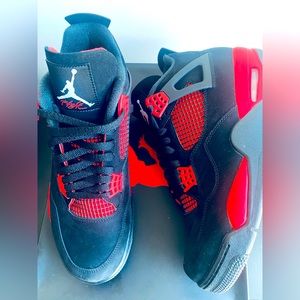 Men’s Size 12 Retro Jordan 4s
